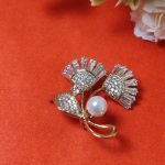 Grace Flower Brooch